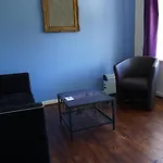 Les Neuf Bouleaux Bed & Breakfast Job