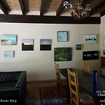 Les Neuf Bouleaux Bed & Breakfast 3*
