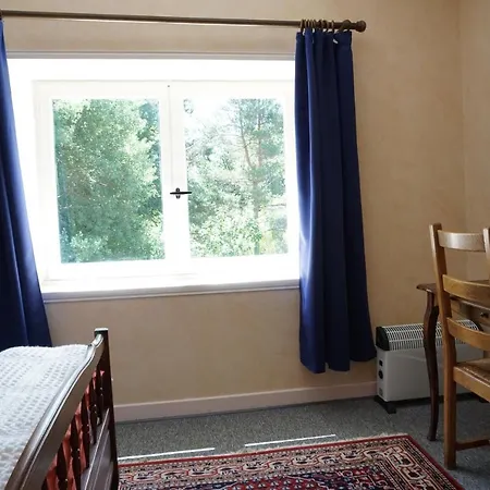 Les Neuf Bouleaux Bed & Breakfast