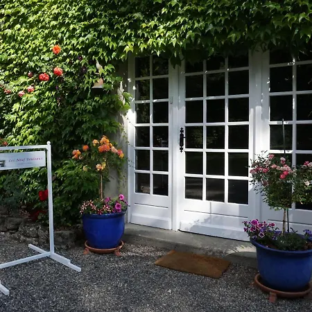 Bed & Breakfast Les Neuf Bouleaux Job