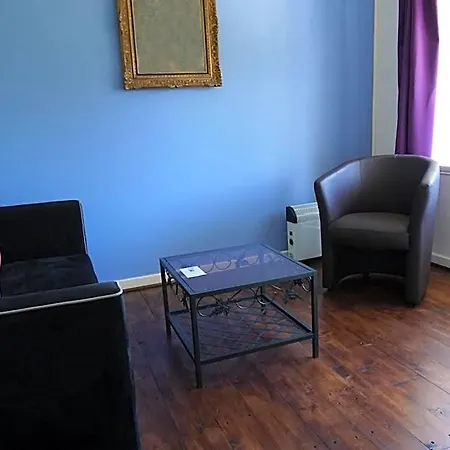 Les Neuf Bouleaux Bed and breakfast 3*