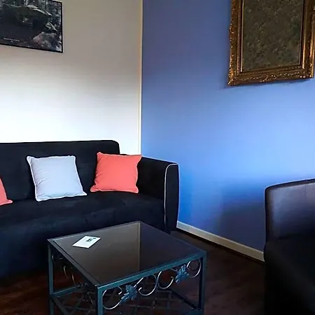 Les Neuf Bouleaux Bed and breakfast 3*
