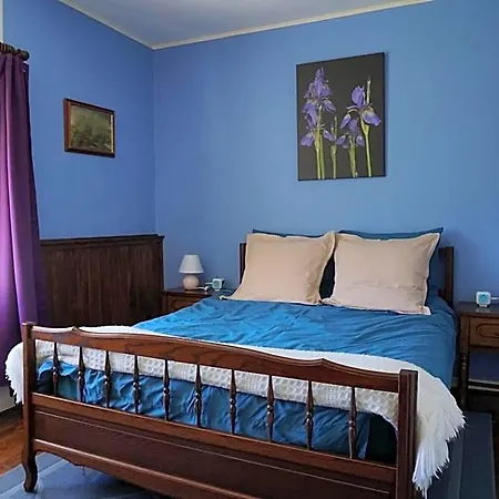Les Neuf Bouleaux Bed and breakfast 3*